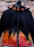 Modell Flammensweatshirt